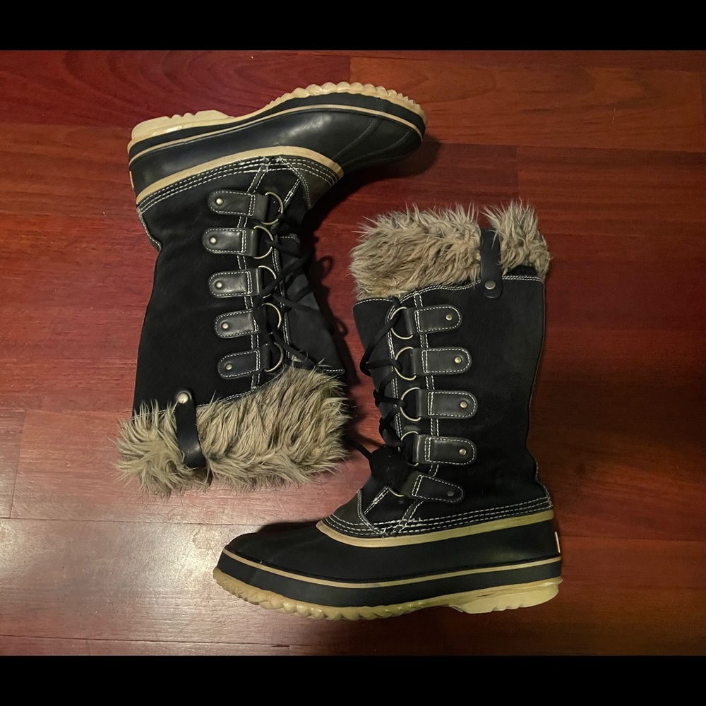 Sorel Joan of Arctic Boots